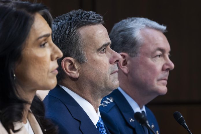 El "Signalgate", la alta política a golpe (????) de emoji que sonrojó al Gobierno Trump